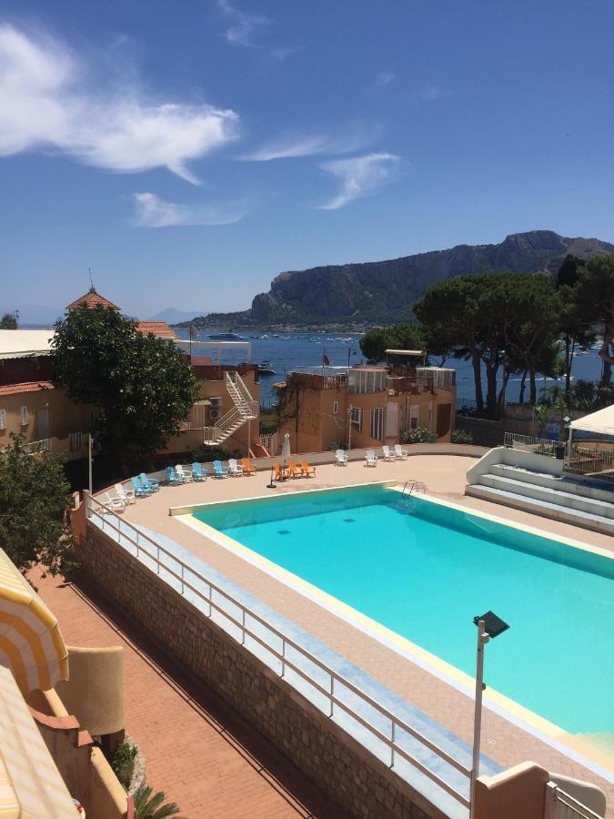 Ashur Mondello 2* Palermo