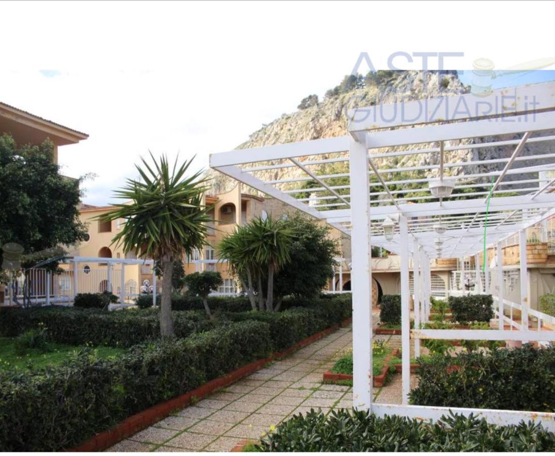 Ashur Mondello Palermo